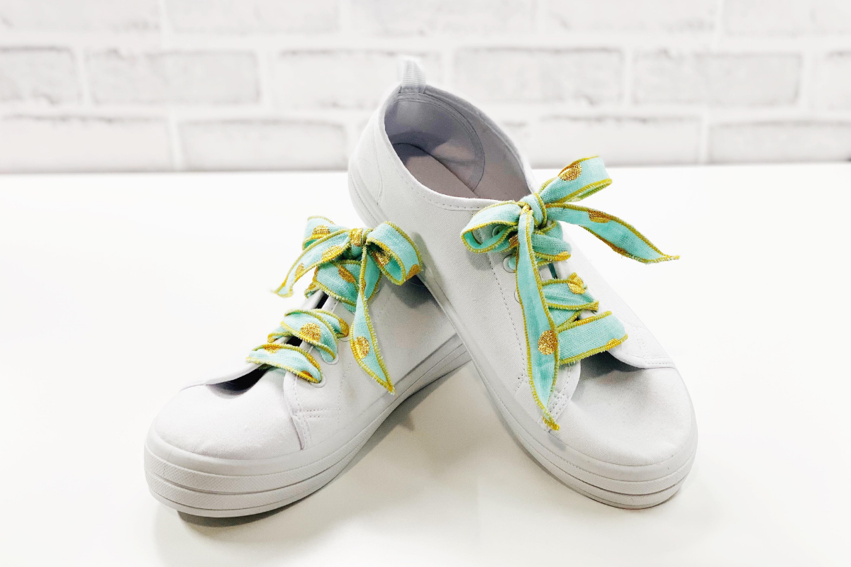 we all sew serger shoelaces