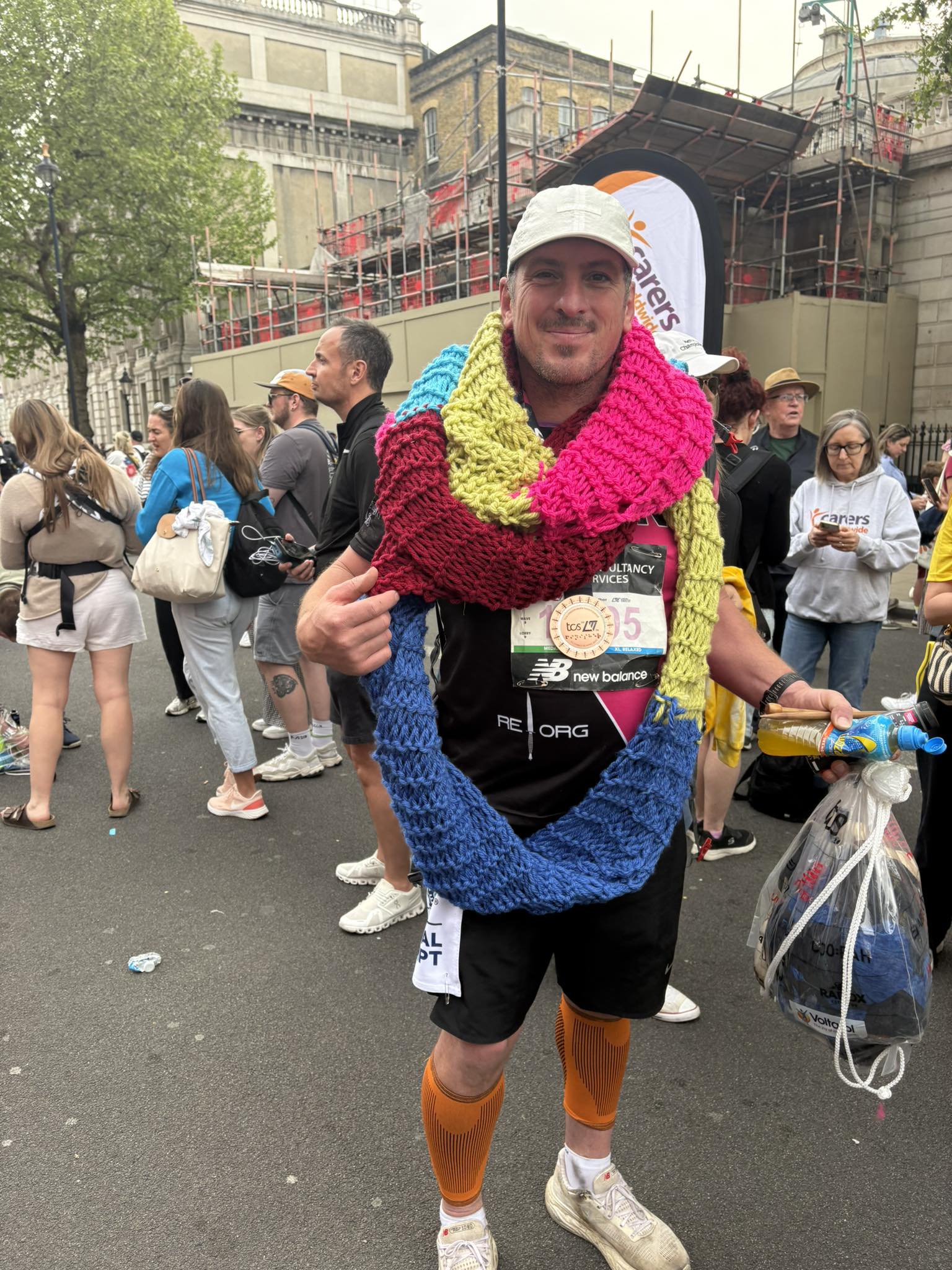 london-marathon-scarf.jpg